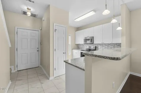 2533 Bay Harbor Drive Raleigh NC 27604