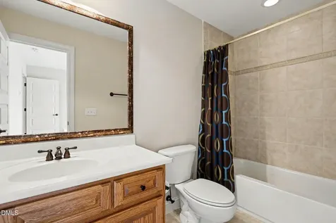620 Sippihaw Oaks Drive Fuquay Varina NC 27526
