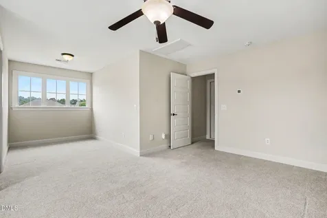 620 Sippihaw Oaks Drive Fuquay Varina NC 27526