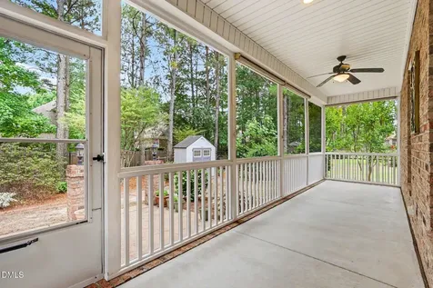 620 Sippihaw Oaks Drive Fuquay Varina NC 27526