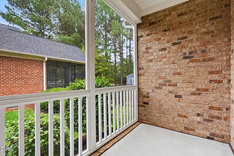 620 Sippihaw Oaks Drive Fuquay Varina NC 27526