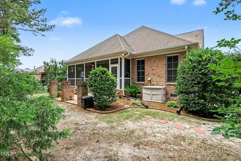 620 Sippihaw Oaks Drive Fuquay Varina NC 27526