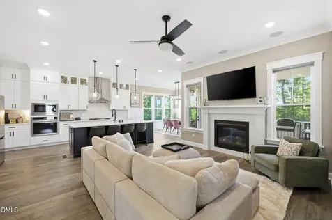 7524 Pinecrest Road Raleigh NC 27613