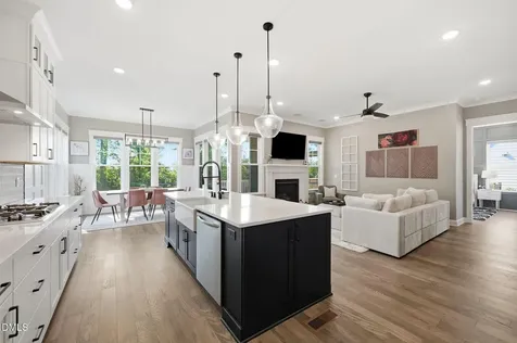 7524 Pinecrest Road Raleigh NC 27613