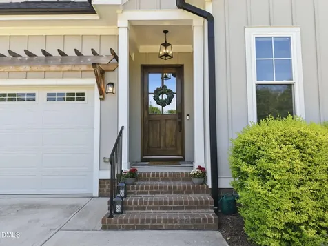 7524 Pinecrest Road Raleigh NC 27613