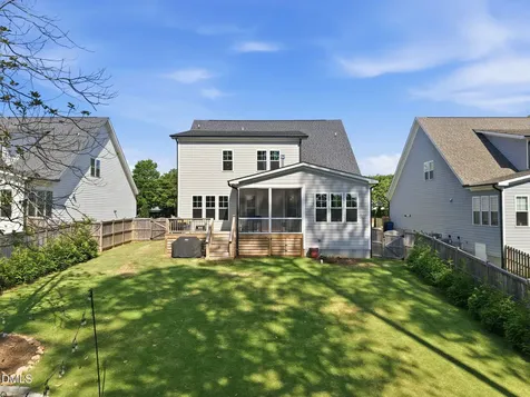 7524 Pinecrest Road Raleigh NC 27613