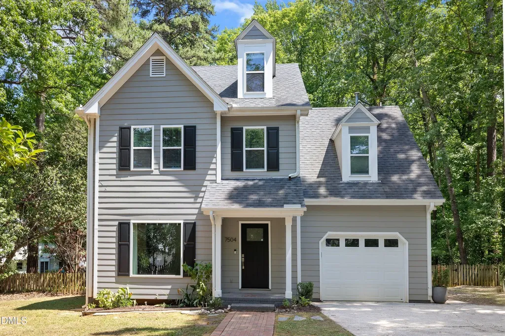 7504 Waverly Place Raleigh NC 27613