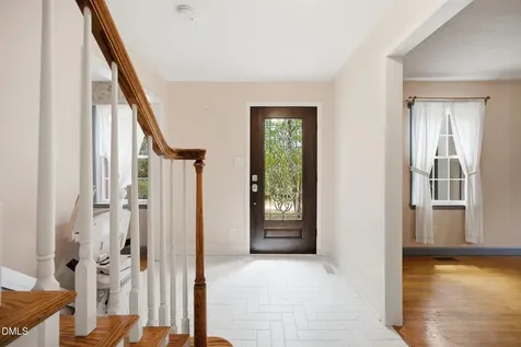 5101 Sandlewood Drive Raleigh NC 27609