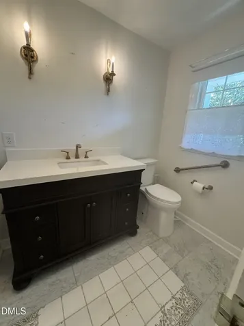 5101 Sandlewood Drive Raleigh NC 27609