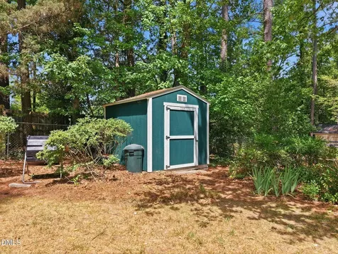 5101 Sandlewood Drive Raleigh NC 27609