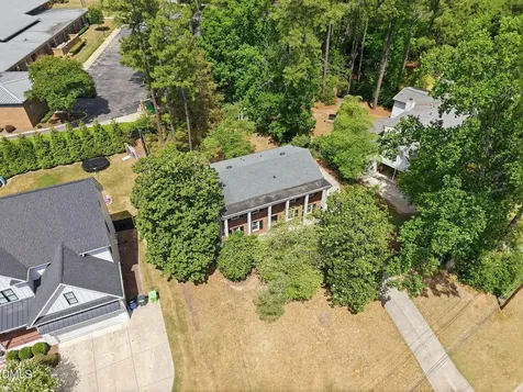 5101 Sandlewood Drive Raleigh NC 27609