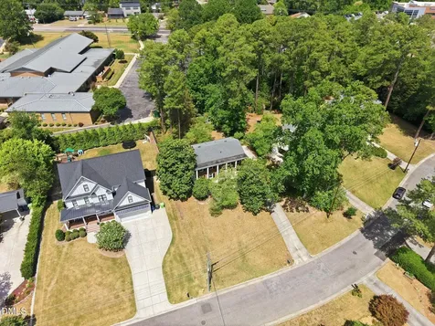 5101 Sandlewood Drive Raleigh NC 27609