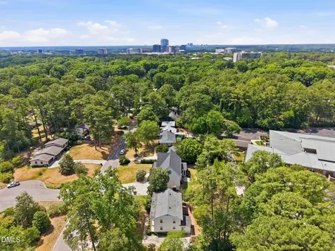 5101 Sandlewood Drive Raleigh NC 27609