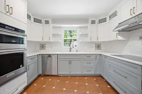 5101 Sandlewood Drive Raleigh NC 27609