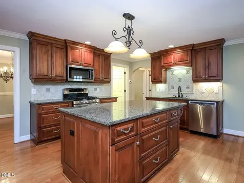 516 Blakewood Drive Raleigh NC 27609