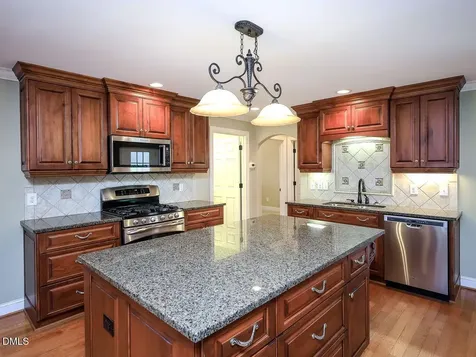516 Blakewood Drive Raleigh NC 27609