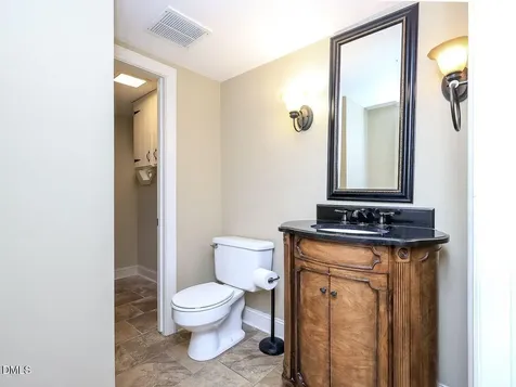 516 Blakewood Drive Raleigh NC 27609