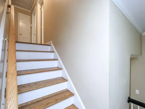 516 Blakewood Drive Raleigh NC 27609