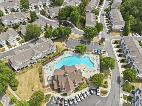 6102 Braidwood Court Raleigh NC 27612