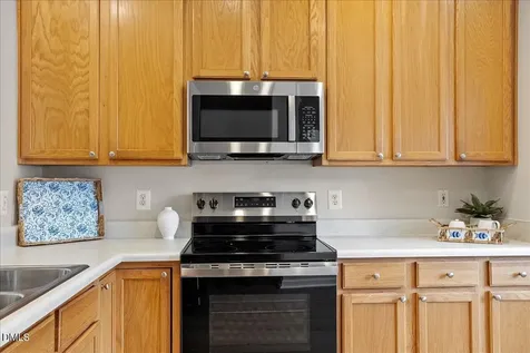 10962 Pendragon Place Raleigh NC 27614