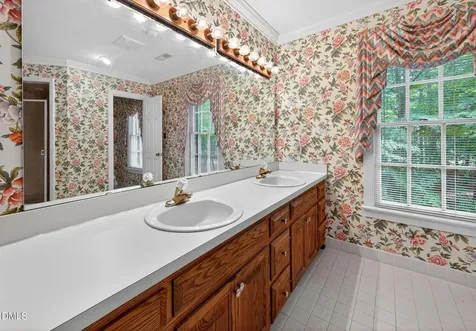 9913 Longford Drive Raleigh NC 27615