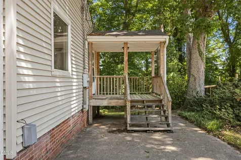 525 Barksdale Drive Raleigh NC 27604