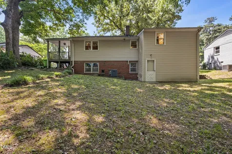 525 Barksdale Drive Raleigh NC 27604