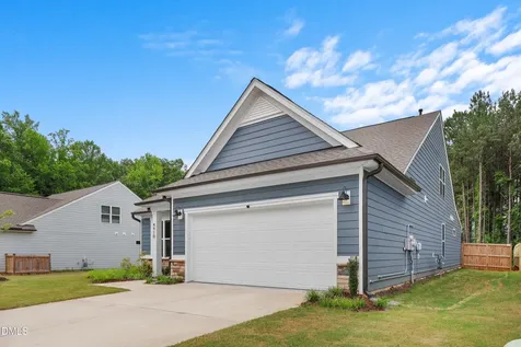 4910 Moosehead Way Fuquay Varina NC 27526