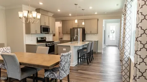 196 Canary Court Raleigh NC 27610