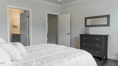196 Canary Court Raleigh NC 27610