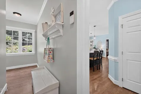 306 Kettlebridge Drive Cary NC 27511