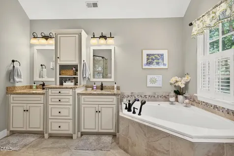 306 Kettlebridge Drive Cary NC 27511