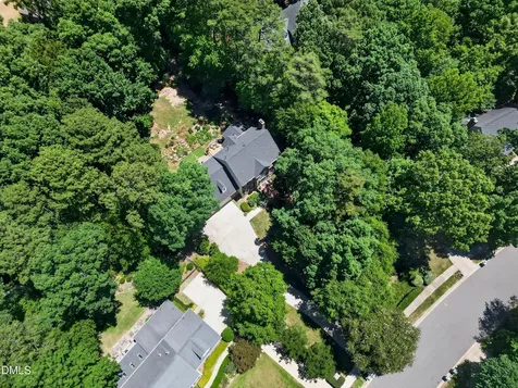 306 Kettlebridge Drive Cary NC 27511