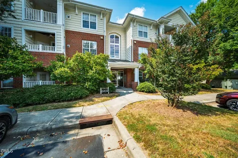1221 Arborgate Circle Chapel Hill NC 27514