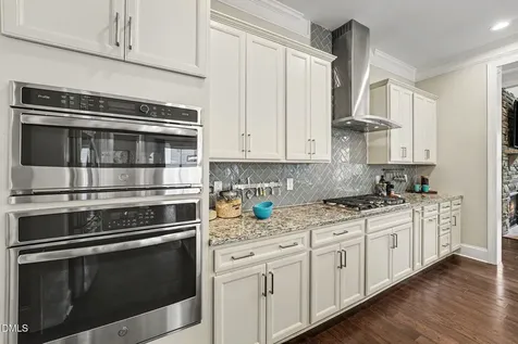 554 White Oak Pond Road Apex NC 27523
