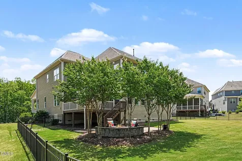 554 White Oak Pond Road Apex NC 27523
