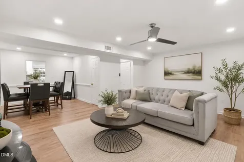 6523 New Market Way Raleigh NC 27615