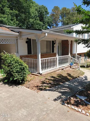 2012 Bowman Lane Raleigh NC 27610