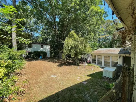 2012 Bowman Lane Raleigh NC 27610