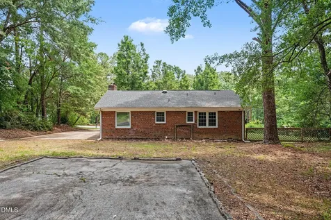 5608 Alta Vista Court Raleigh NC 27610