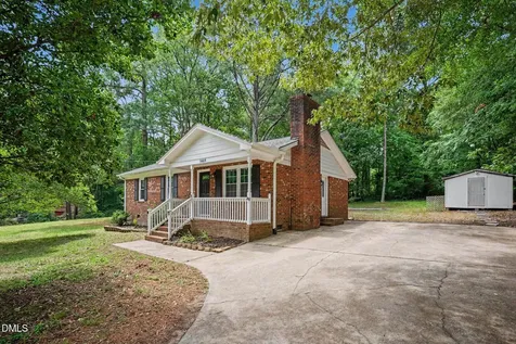 5608 Alta Vista Court Raleigh NC 27610