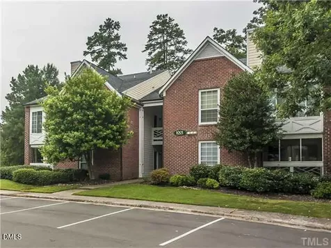 1001 Kingswood Drive Chapel Hill NC 27514