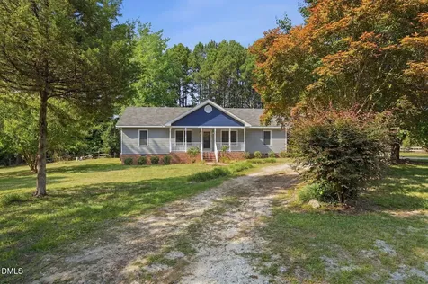 5662 Cokesbury Road Fuquay Varina NC 27526