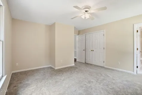 5662 Cokesbury Road Fuquay Varina NC 27526