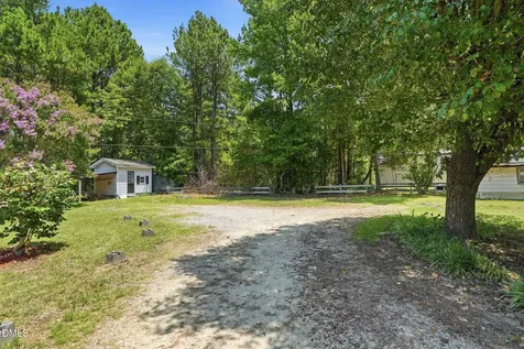 5662 Cokesbury Road Fuquay Varina NC 27526