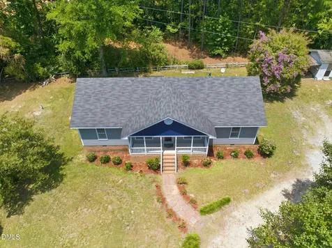 5662 Cokesbury Road Fuquay Varina NC 27526