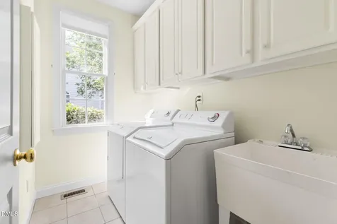 4207 Sugar Pine Lane Durham NC 27705