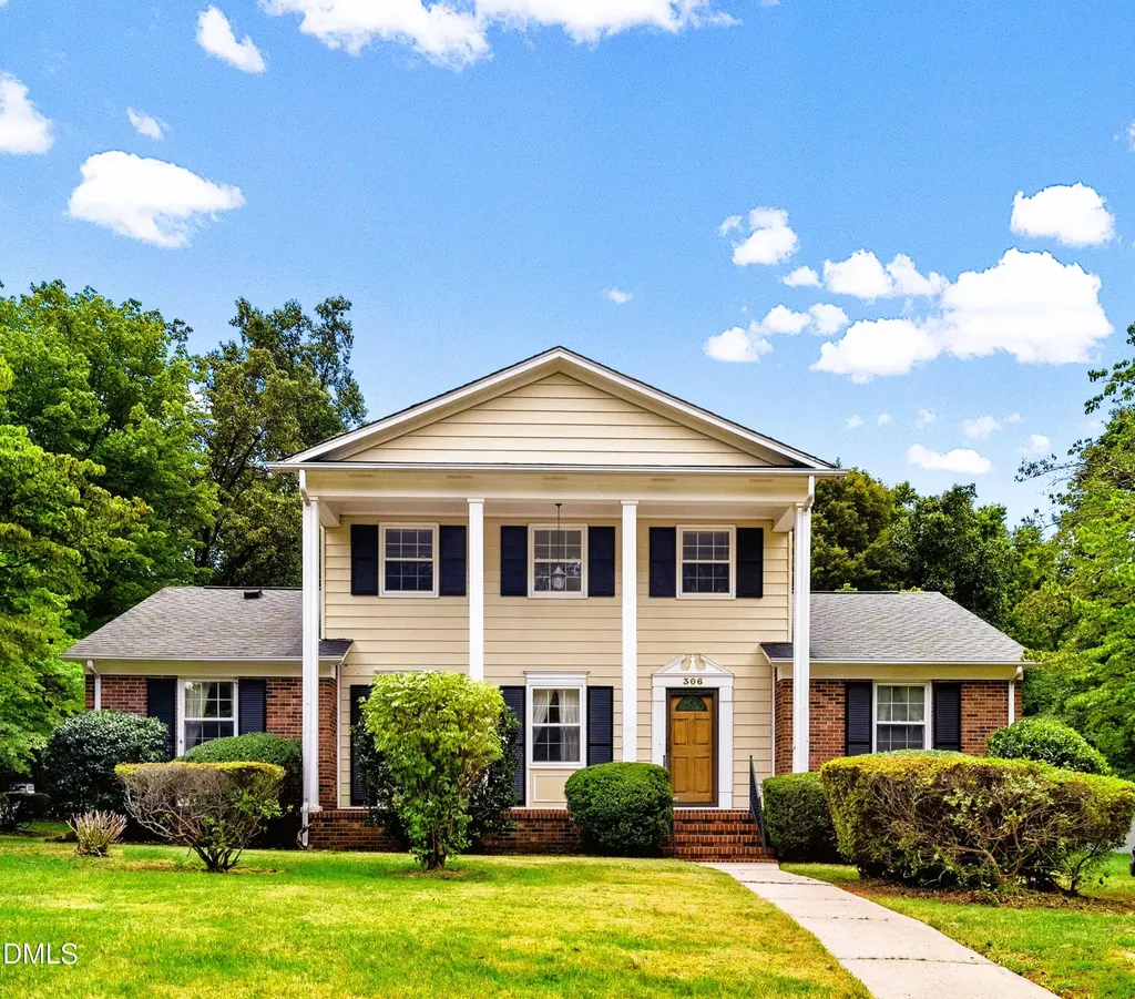306 Leland Drive Greensboro NC 27455