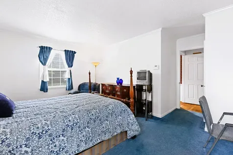306 Leland Drive Greensboro NC 27455