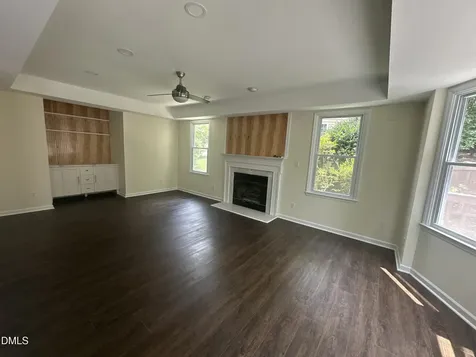 4409 Queenstown Court Raleigh NC 27612